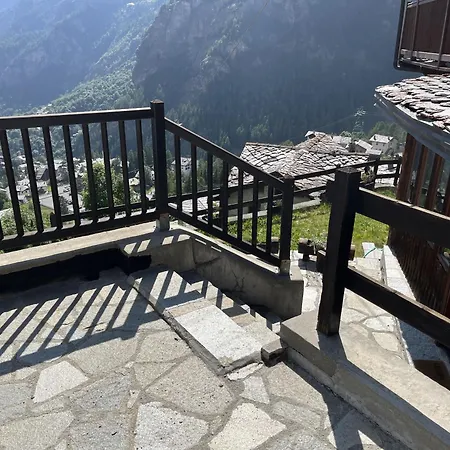 Dei Larici Valtournenche - Il Lupo Affitta *
