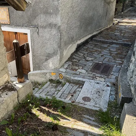 Dei Larici Valtournenche - Il Lupo Affitta *