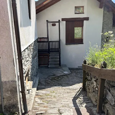 Apartment Dei Larici Valtournenche - Il Lupo Affitta Crepin